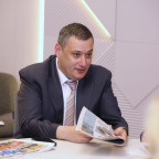 Александр Хинштейн