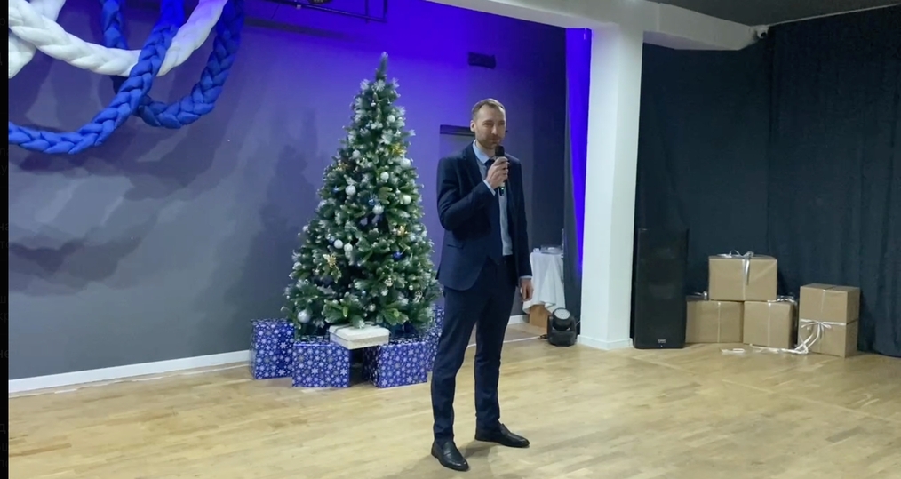 Депутат городской Думы Краснодара Дмитрий Инаятов организовал новогоднее чудо для детей Депутат городской Думы Краснодара Дмитрий Инаятов организовал новогоднее чудо для детей